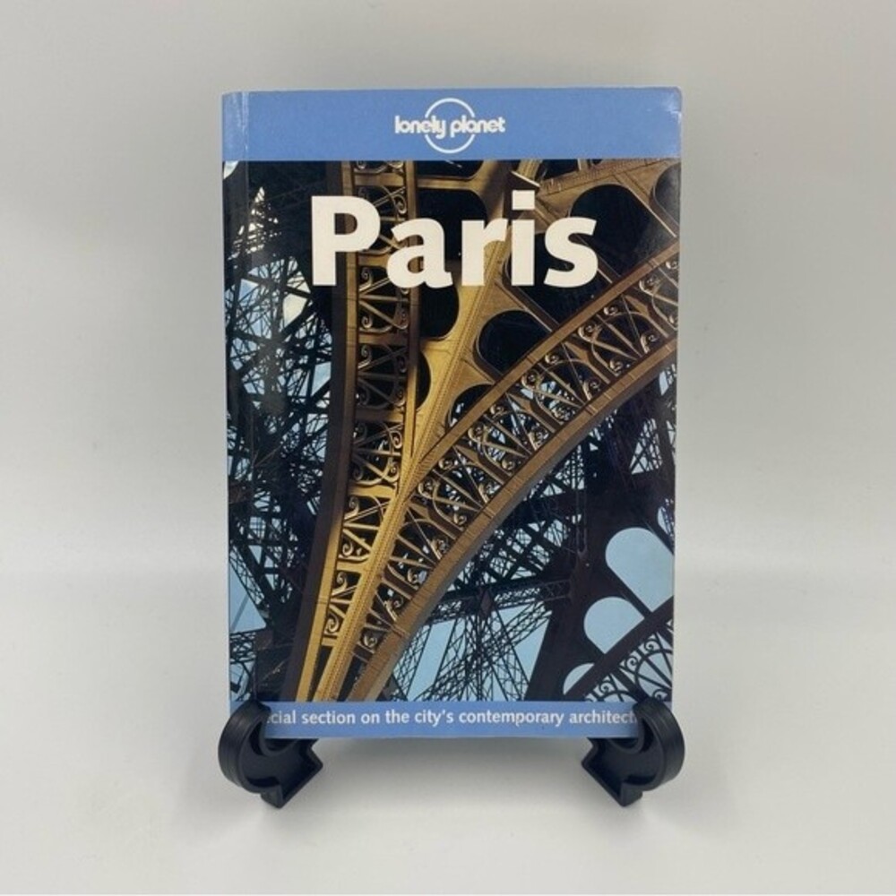 Lonely Planet Paris Guide Book 2002